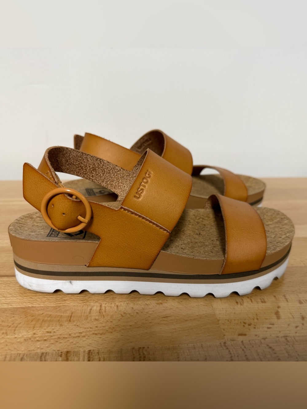 Women’s Tan Faux Leather Cork Sandals - Adjustable Buckle, size 6